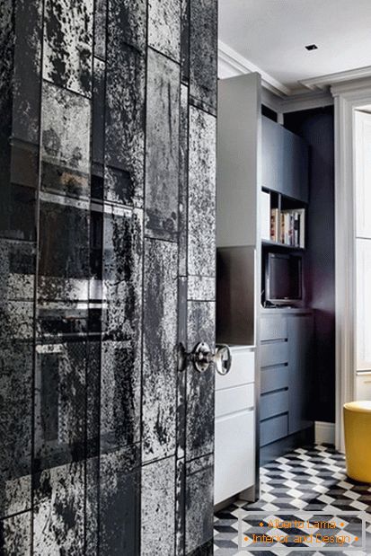 24 idee sull'utilizzo di specchi all'interno