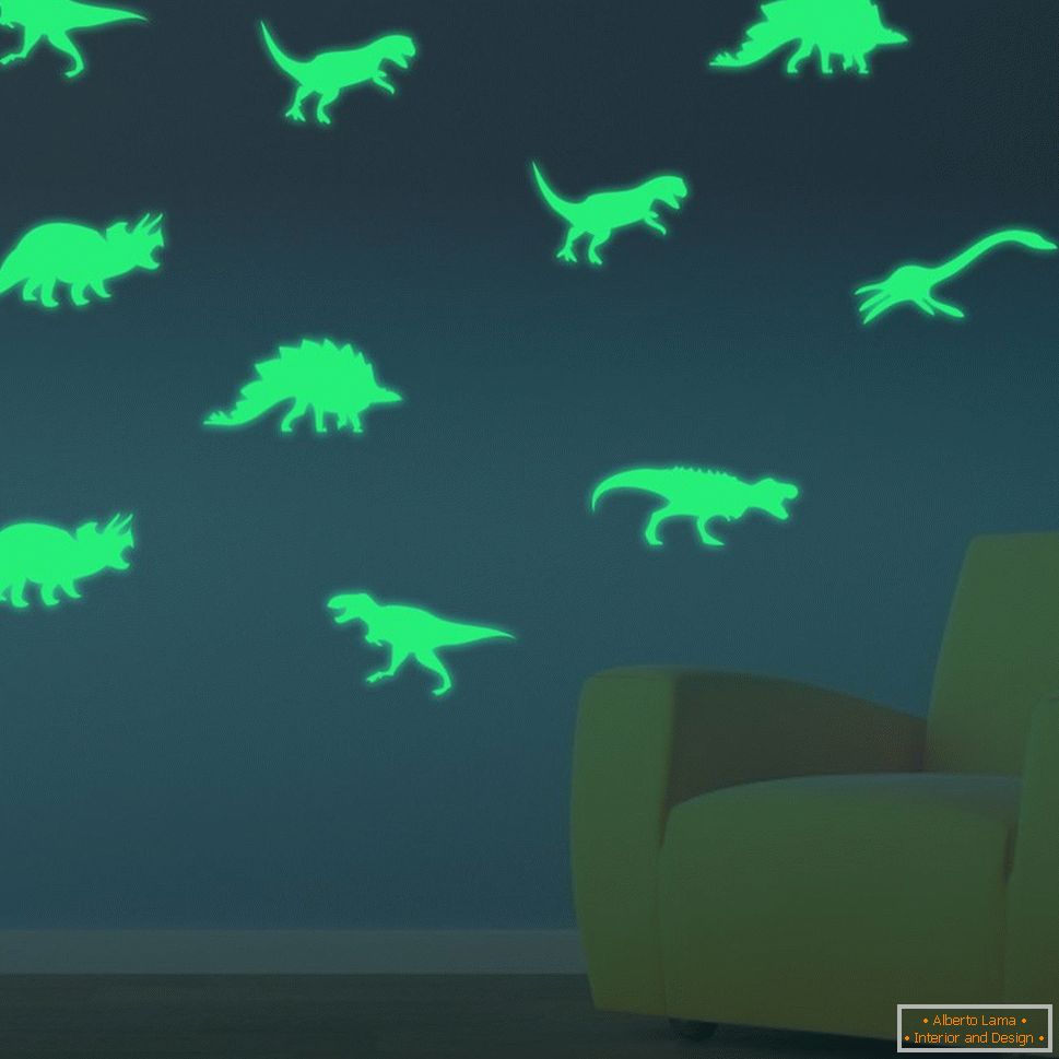Dinosauri sul muro