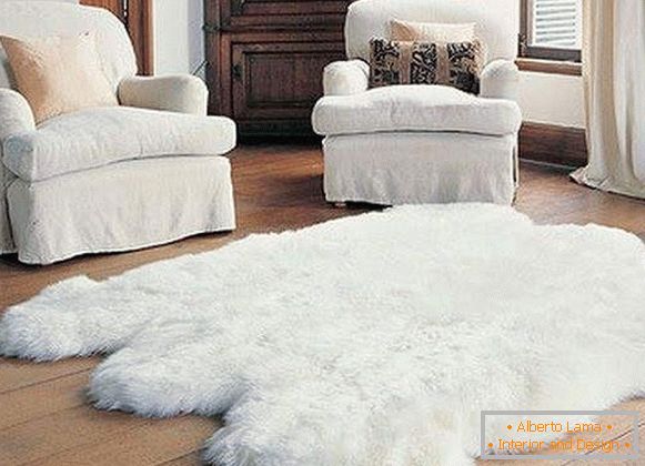 tappeto bianco soffice, foto 51