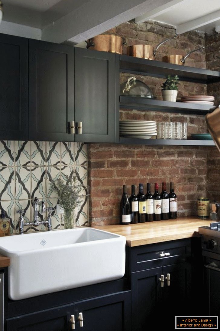 Design-nero-cucina-interior-photo-piastrelle-grembiule-legno-piano di lavoro