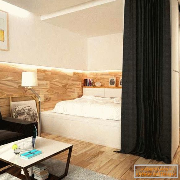 Interior design di un piccolo appartamento - separazione della camera da letto con tende