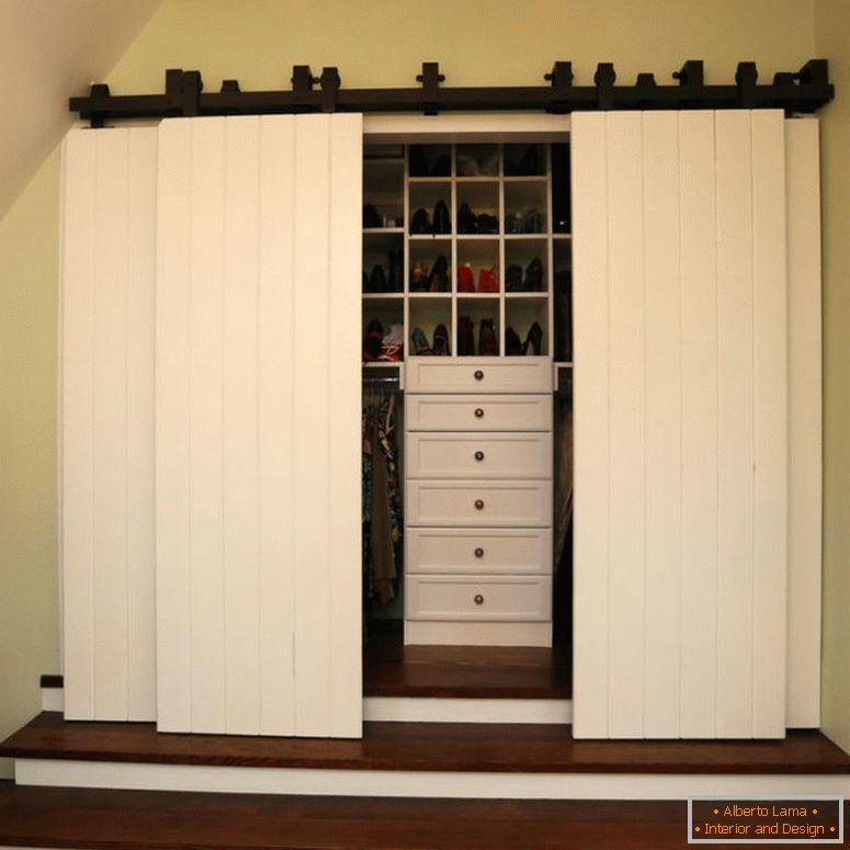 custom-armadio porte in legno