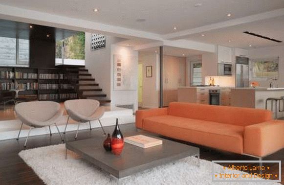 Interior design di una casa privata in stile moderno - foto di una cucina nel soggiorno