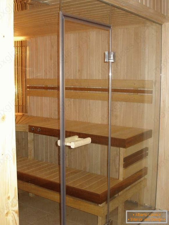 Recinzioni e porte in vetro per sauna e bagno con manico in legno