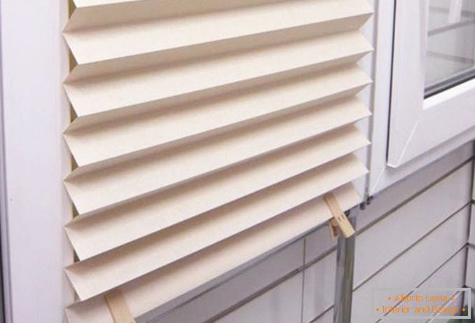 Paper blinds con le proprie mani