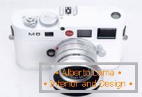 Коллекционный фотоаппарат Leica Versione bianca M8 Special Edition