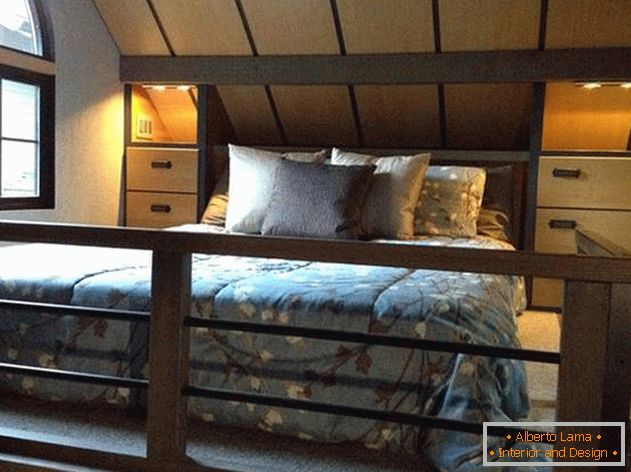 Camera da letto in una piccola casa giapponese