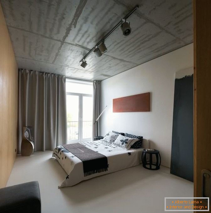 Camera da letto di un piccolo appartamento con una camera da letto a Kiev
