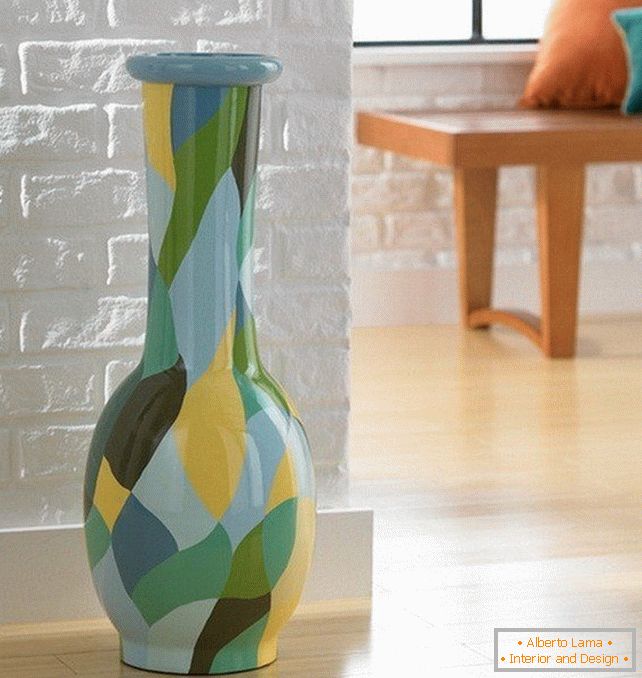 Vaso di vetro di vari colori