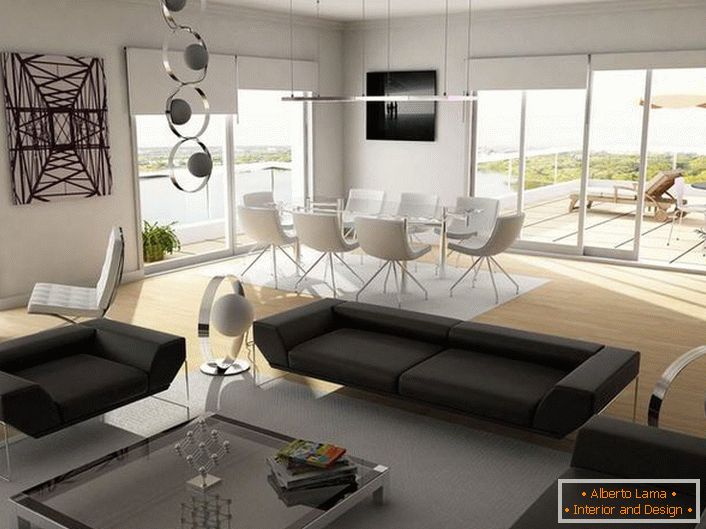 Gli interni decorati con gusto dello spazioso soggiorno in stile high-tech attirano le linee laconiche e la facile percezione.