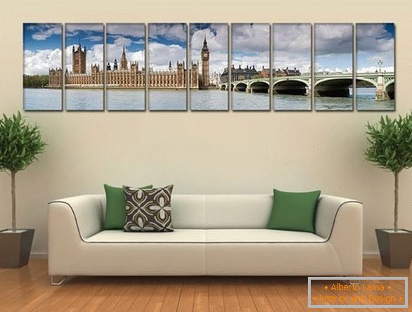 Bel design del soggiorno con una foto su tela