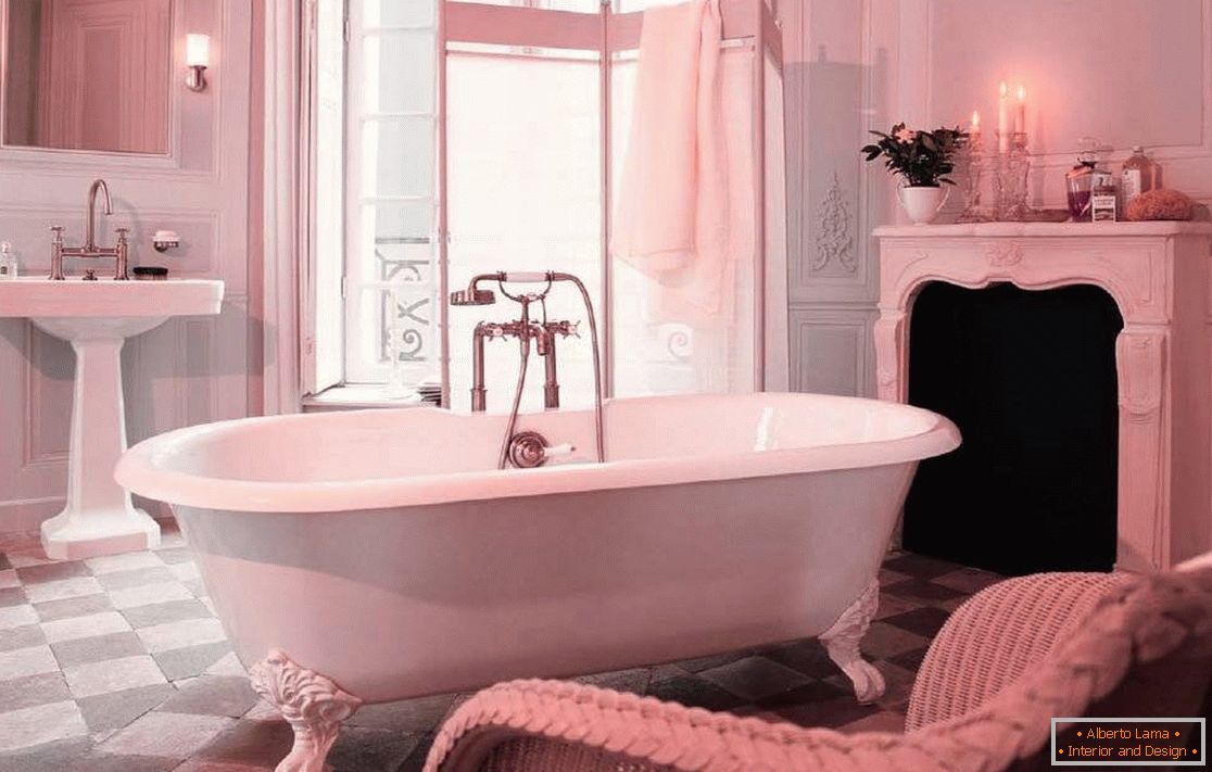 Bagno lussuoso in tonalità rosa