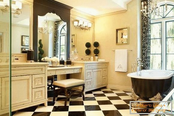interno del bagno in stile classico, foto 5