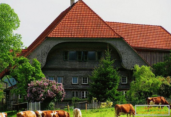 Casa di campagna alpina