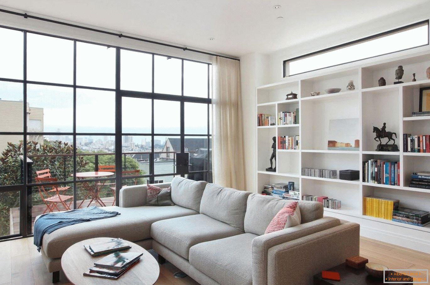 Vetrate panoramiche in appartamenti moderni