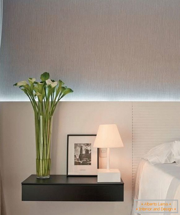 Retroilluminazione a LED in camera da letto