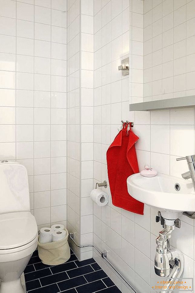Interno di un bagno in un appartamento a Stoccolma