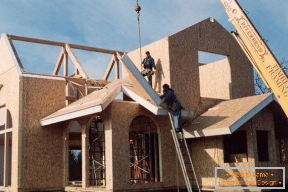Costruire una casa da pannelli SIP eco-compatibili