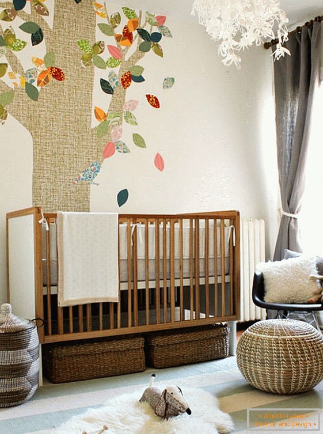 Decora il muro nella nursery di tuo figlio con un albero del genere