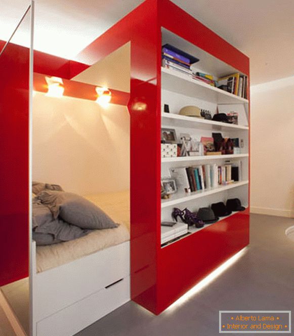 Appartamenti di design nei colori bianco, rosso e grigio