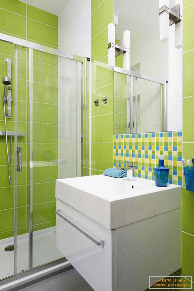 Design del bagno in colore verde chiaro