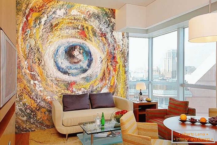 La pittura decorativa all'interno aggiungerà eleganza agli interni del tuo appartamento.