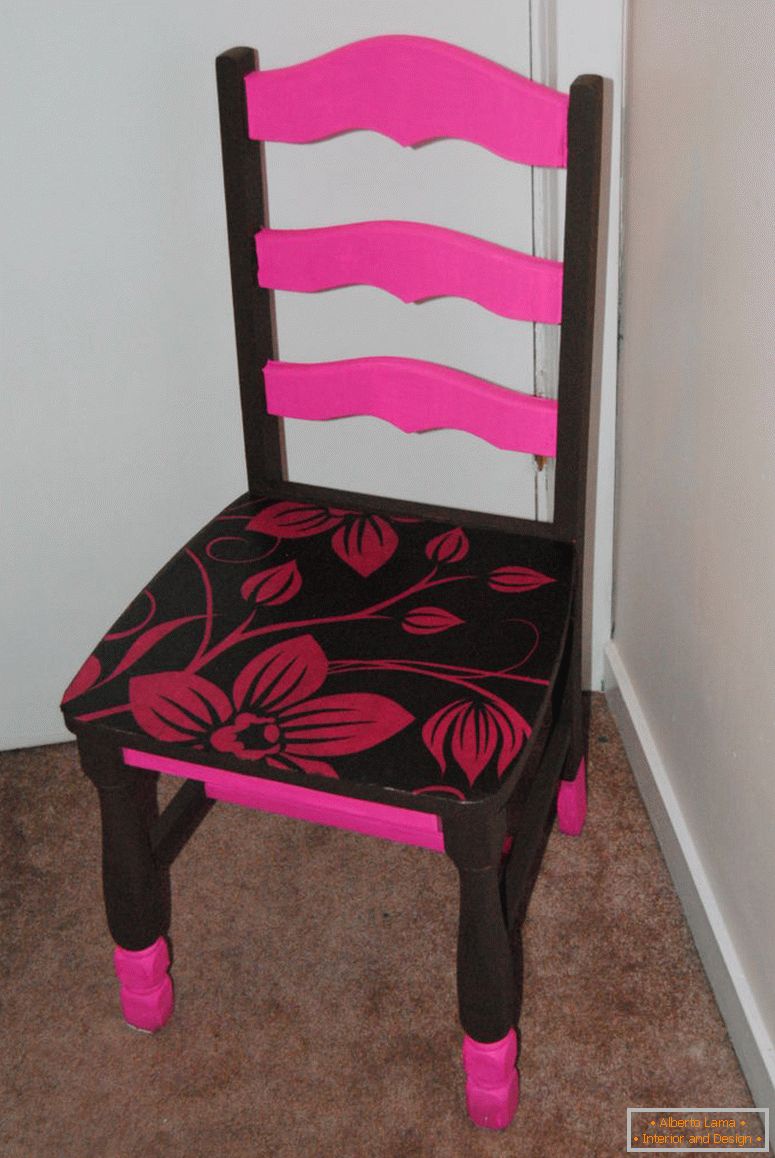 rosa e marrone-dipinti a decoupage-chair