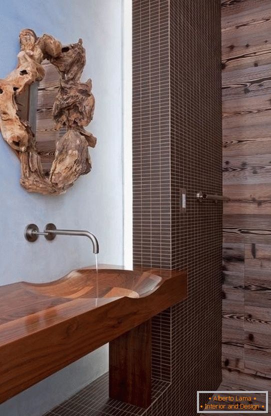 Lussuoso lavabo in legno naturale