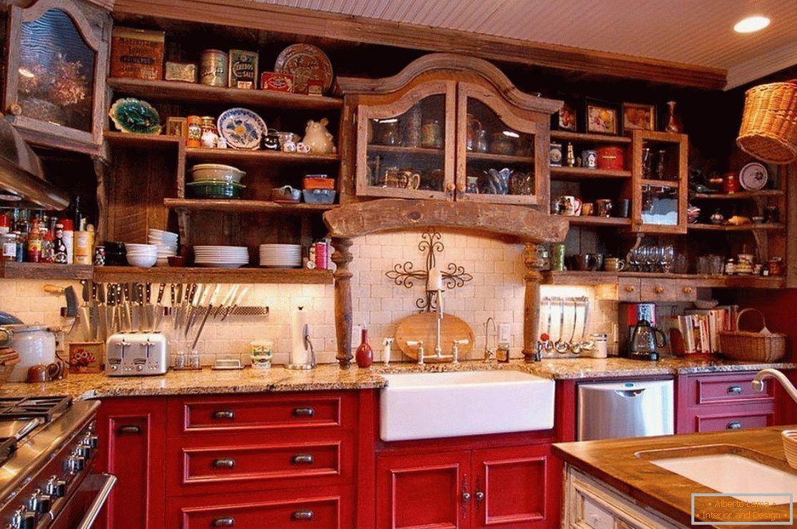 Illuminazione da incasso in cucina in stile country