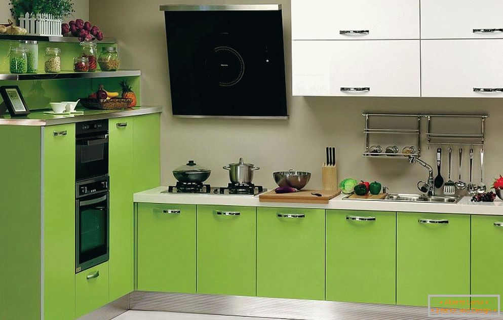 Cucina in colore verde chiaro