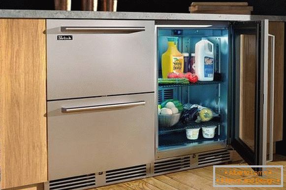 progetto di una piccola cucina con un frigorifero foto, foto 36