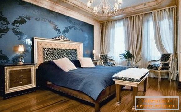 Blu zaffiro nel design della camera da letto