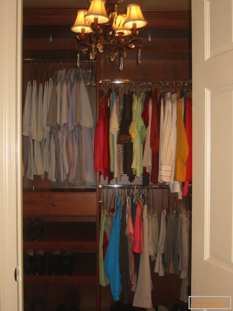 Armadio 2 mq. m. - una foto di interessanti opzioni di