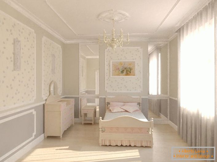 La stanza di un'adolescente è decorata con modanature in stucco di poliuretano.