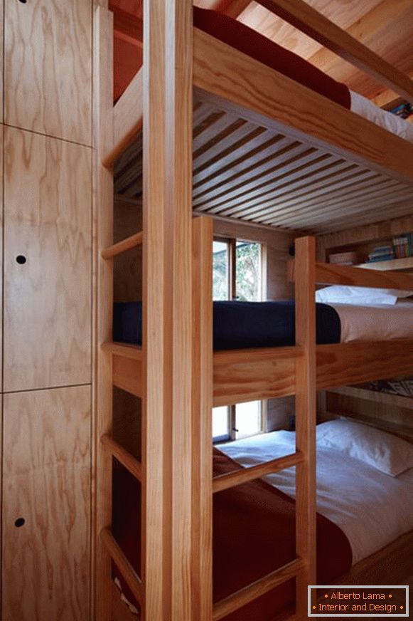 Camera da letto di un piccolo cottage in Nuova Zelanda