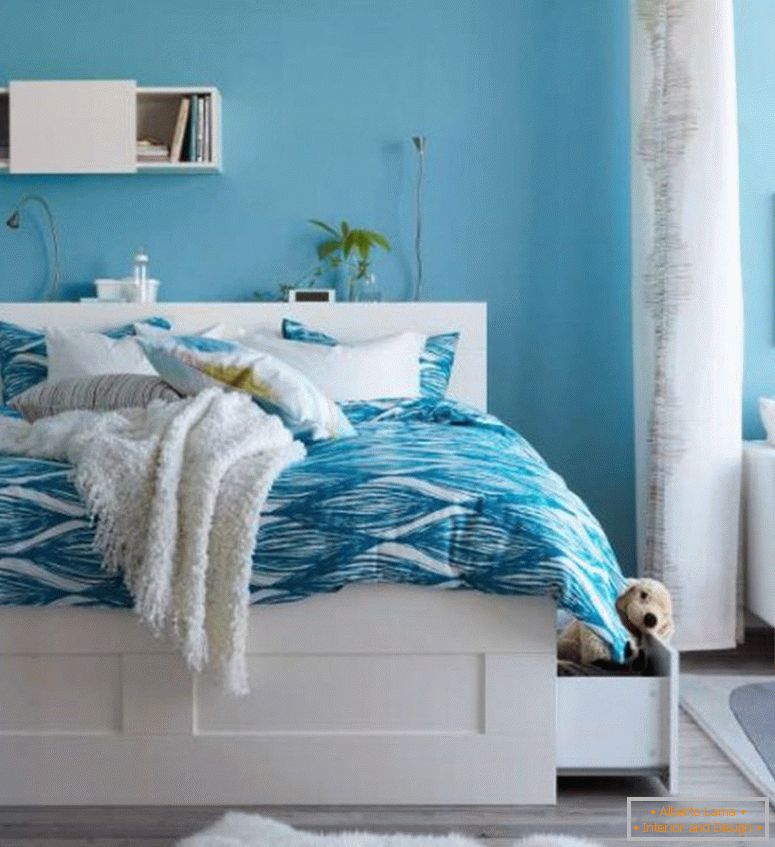 blue-sky-IKEA-bambini-lenzuola-con-curve-modello-in-white-legno-biancheria da letto-over-laminato-piano-anche-bianco-peloso-tappeto-e-piccola-semplici-cabinet-1024x1120