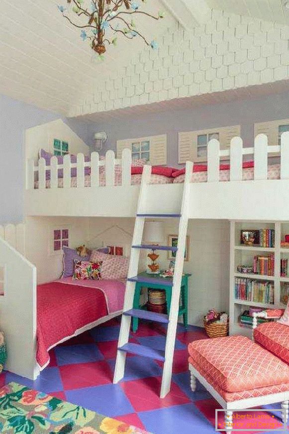 interno di una stanza per bambini con un letto a castello foto, foto 39