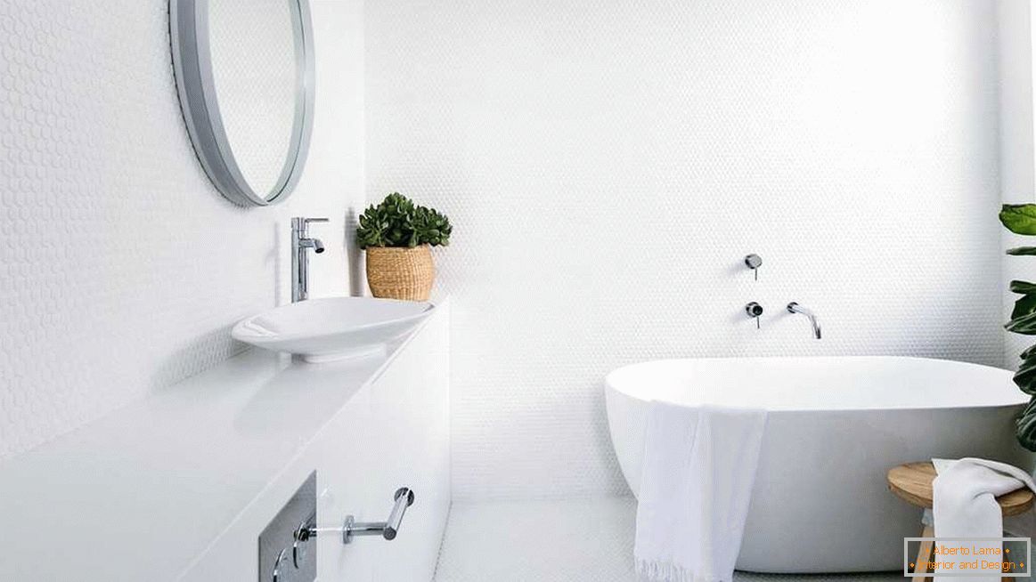 Design del bagno in bianco