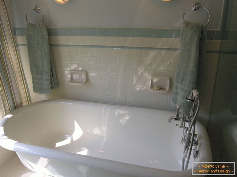 cute-bagno-tradizionale-bianco-clawfoot vasca-in-tiny-bagno-design-idee-immagini-di-fresco-on-interior-2017-bagno-piano-tile-idee-tradizionale