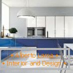 Cucina blu in stile minimalista