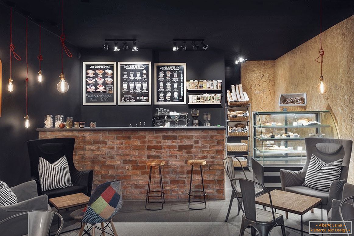 Bancone bar in caffetteria in stile loft