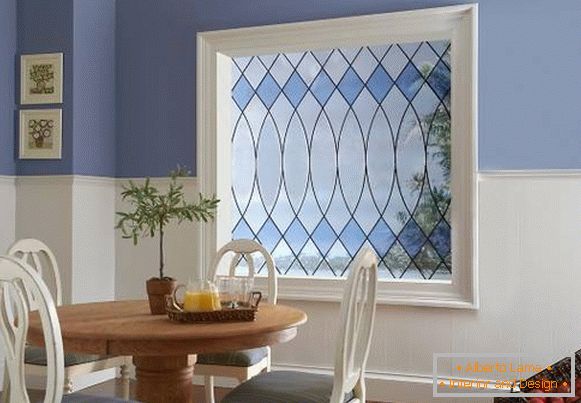 Belle finestre - foto di decorazioni decorative in vetro