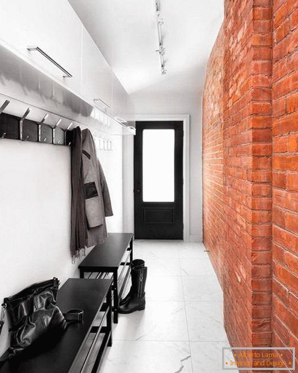 Piccolo corridoio stretto - foto design in stile loft