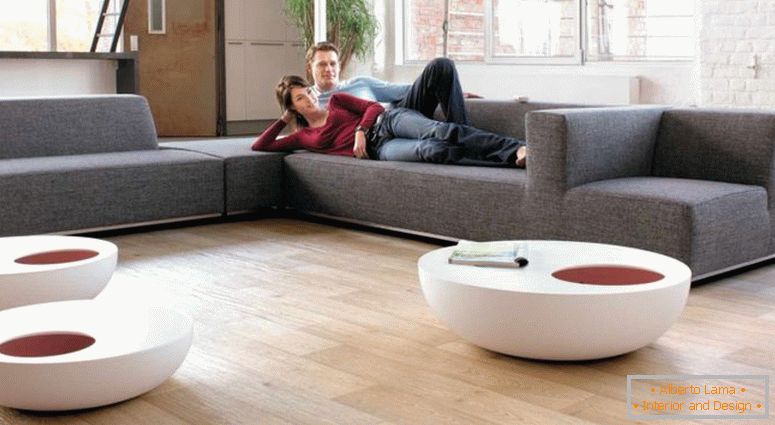 Come dipingere un parquet è una semplice istruzione per i