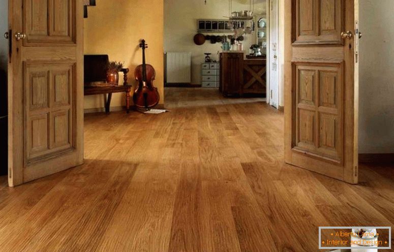 Come dipingere un parquet è una semplice istruzione per i