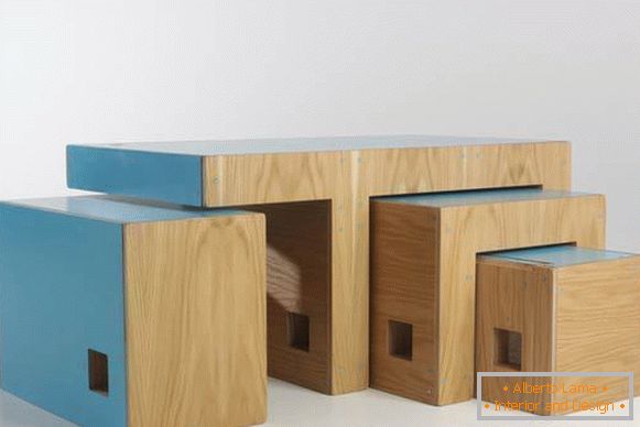 Set di mobili in legno pieghevole
