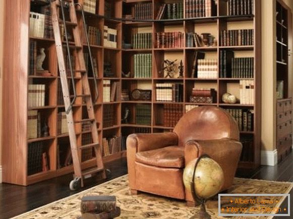 Biblioteca nel rifugio - mensole angolari