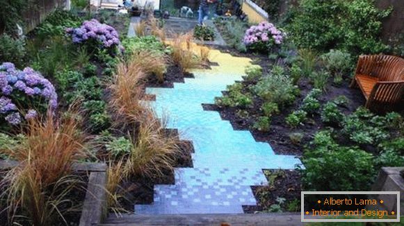 Design creativo di percorsi da giardino con piastrelle