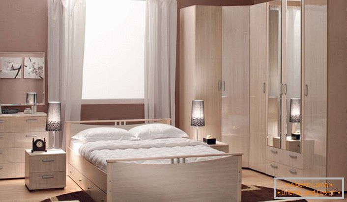 I mobili da camera modulari rappresentano l'opzione più vantaggiosa per i piccoli appartamenti urbani.