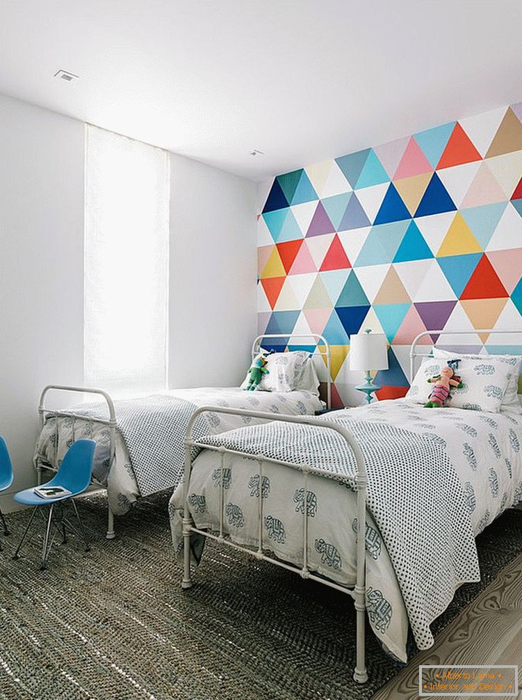 fabulous-wallpaper-aggiunge-color-e-pattern-to-the-cool-kids-camera da letto